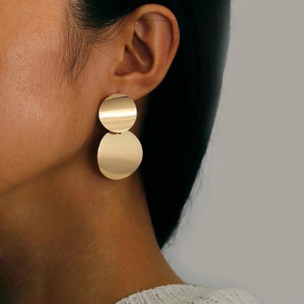 NEW!💙💎SMOOTH! SHINEY! GOLDEN CIRCLES!💎💙MODERN! - Picture 3 of 8
